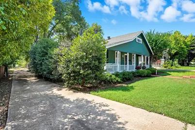 3817 Clarke Avenue, Fort Worth, TX 76107 - Photo 2