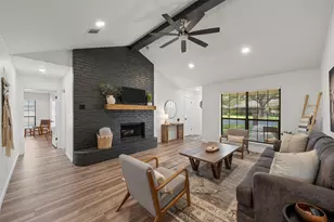 137 Bonham Dr, Hewitt, TX 76643 - Photo 8