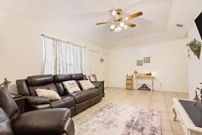 905 Black Diamond Circle, Hewitt, TX 76643 - Photo 10