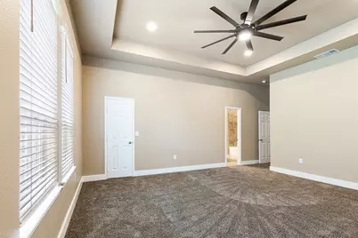 413 Henderson Street, Bonham, TX 75418 - Photo 18