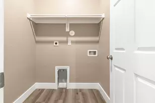 413 Henderson St, Bonham, TX 75418 - Photo 28