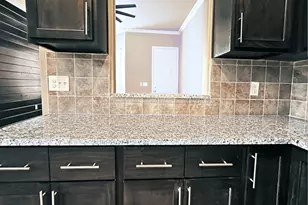 413 Henderson St, Bonham, TX 75418 - Photo 6