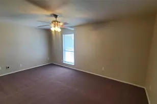 201 Poinsetta Ln, Cedar Hill, TX 75104 - Photo 12