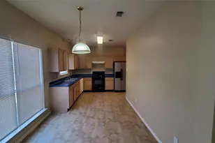 201 Poinsetta Ln, Cedar Hill, TX 75104 - Photo 4