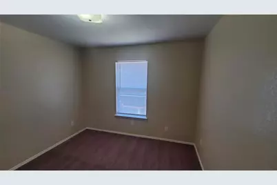 201 Poinsetta Lane, Cedar Hill, TX 75104 - Photo 2