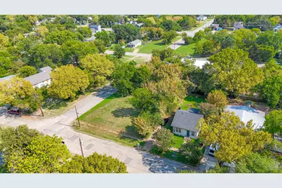 1119 E Collin Street, Corsicana, TX 75110 - Photo 8