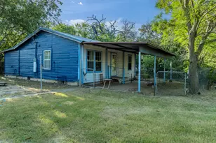 6045 County Rd 319, Alvarado, TX 76009 - Photo 26