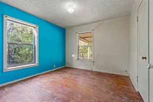 6045 County Rd 319, Alvarado, TX 76009 - Photo 34