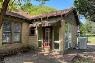 300 S Prairieville St, Athens, TX 75751 - Photo 6
