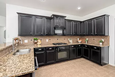 10121 Sailboard Drive, McKinney, TX 75072 - Photo 8