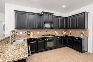 10121 Sailboard Dr, McKinney, TX 75072 - Photo 8