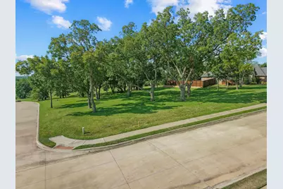 3900 Saddle Creek, Denison, TX 75020 - Photo 6