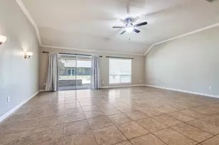 9056 Crestview Dr, Denton, TX 76207 - Photo 6