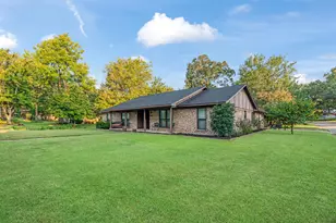 3095 Mahaffey Ln, Paris, TX 75460 - Photo 2