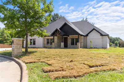 2005 Cumberland Circle, Corsicana, TX 75110 - Photo 2