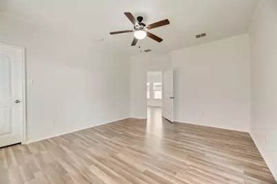601 Crazy Horse Drive, Aubrey, TX 76227 - Photo 10