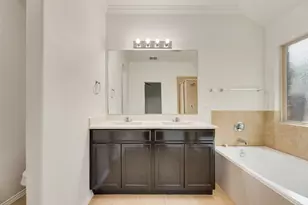 601 Crazy Horse Dr, Aubrey, TX 76227 - Photo 12