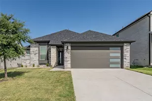 10537 Big Lagoon Dr, Fort Worth, TX 76179 - Photo 2