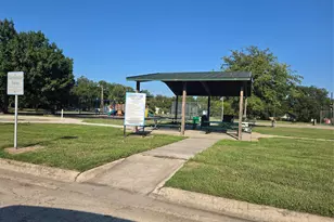 535 Hancock St, Gainesville, TX 76240 - Photo 22