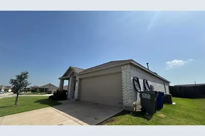 331 Buckeye Avenue, Princeton, TX 75407 - Photo 22
