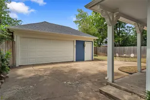 3816 Houston St, Greenville, TX 75401 - Photo 32