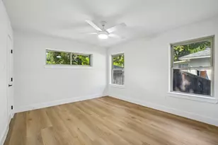 10129 Gateway Ln, Dallas, TX 75218 - Photo 24