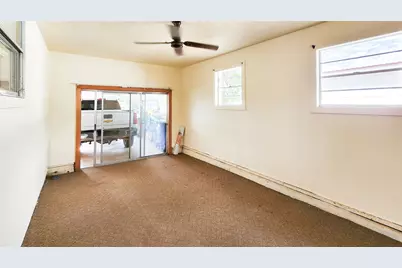 304 E Pierce Street, Winters, TX 79567 - Photo 10