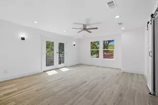 1703 Foster Dr, Arlington, TX 76012 - Photo 6