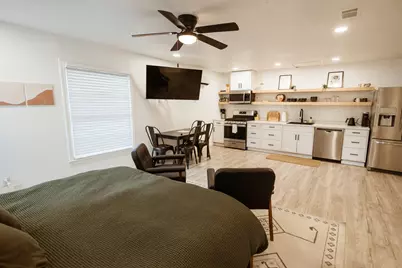 1810 N 11th Street, Waco, TX 76707 - Photo 26