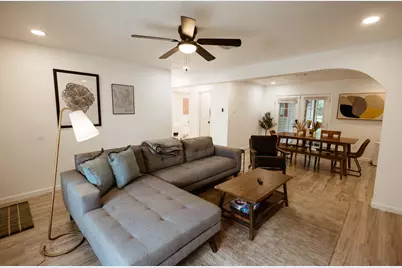 1810 N 11th Street, Waco, TX 76707 - Photo 4