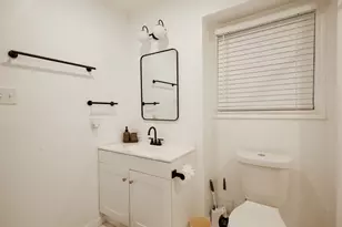 1810 N 11th St, Waco, TX 76707 - Photo 22