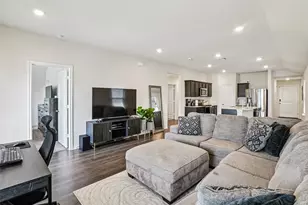 1056 Old Oaks Dr, Forney, TX 75126 - Photo 4