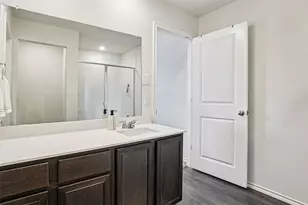 1056 Old Oaks Dr, Forney, TX 75126 - Photo 8