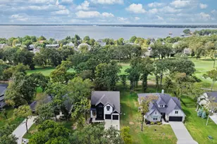 221 St Andrews Dr, Mabank, TX 75156 - Photo 32