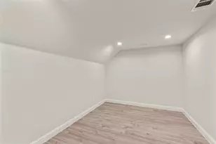 221 St Andrews Dr, Mabank, TX 75156 - Photo 18