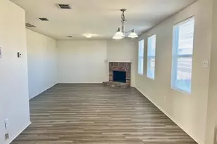 820 Wrigley Dr, Burleson, TX 76028 - Photo 16