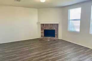 820 Wrigley Dr, Burleson, TX 76028 - Photo 18