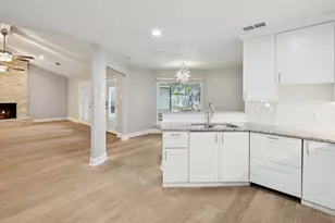 7631 Meadow Rd, Dallas, TX 75230 - Photo 10