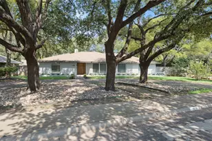 7631 Meadow Rd, Dallas, TX 75230 - Photo 2