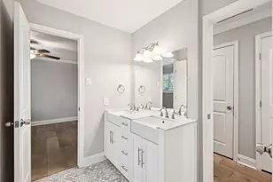 7631 Meadow Rd, Dallas, TX 75230 - Photo 16