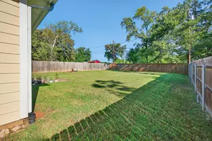 425 W Johnson, Denison, TX 75020 - Photo 26