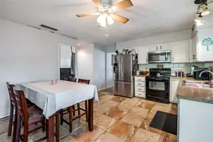 2518 Via Avenida, Carrollton, TX 75006 - Photo 8