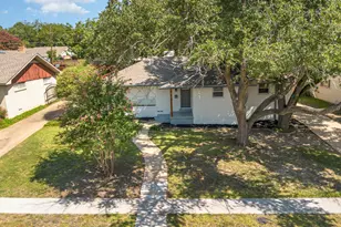 809 Carroll Dr, Garland, TX 75041 - Photo 32