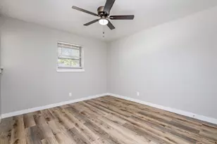 809 Carroll Dr, Garland, TX 75041 - Photo 20