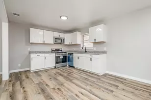 809 Carroll Dr, Garland, TX 75041 - Photo 16