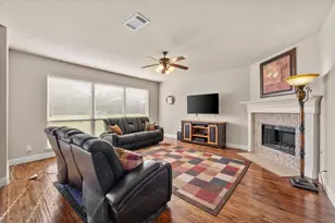 1112 Vickery Dr, DeSoto, TX 75115 - Photo 10