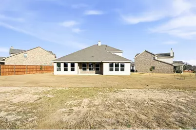 1100 Trinity Drive, Springtown, TX 76082 - Photo 28