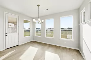 1100 Trinity Dr, Springtown, TX 76082 - Photo 18