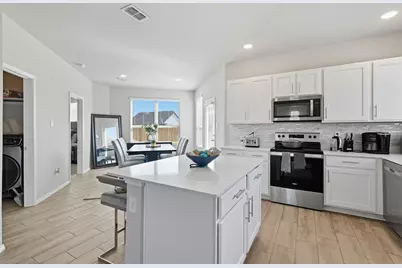 1233 Benwick Drive, Van Alstyne, TX 75495 - Photo 8