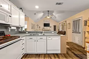 428 Cherrywood, Holly Lake Ranch, TX 75765 - Photo 12